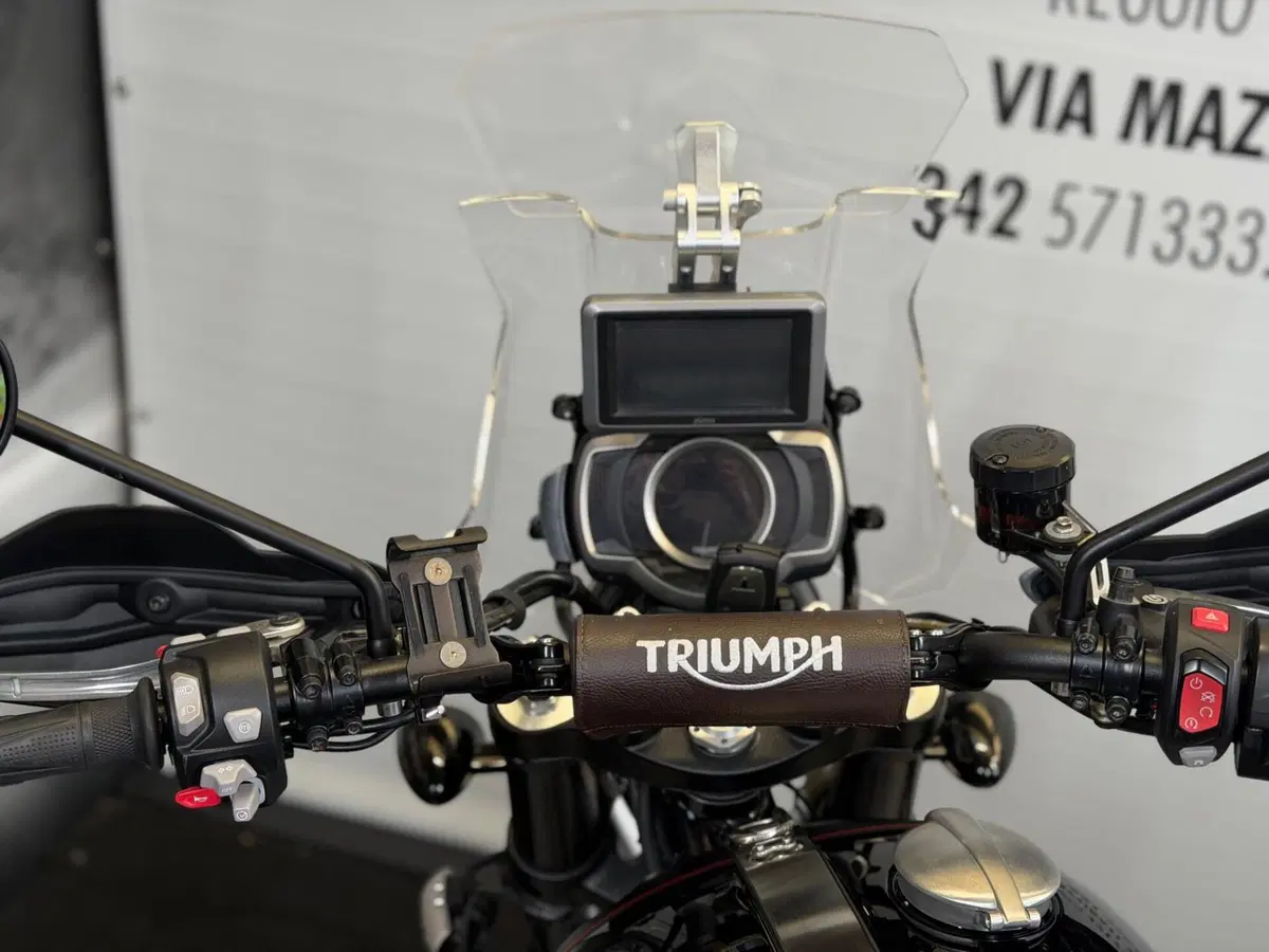 Triumph Scrambler 1200 XC (2021 - 23) (15)