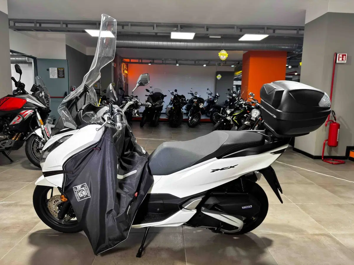 Honda PCX 125 (2025 - 26) (4)