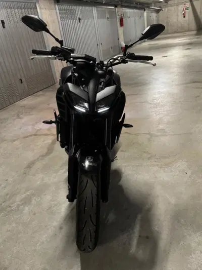 Yamaha MT-09 ABS (2016) usata