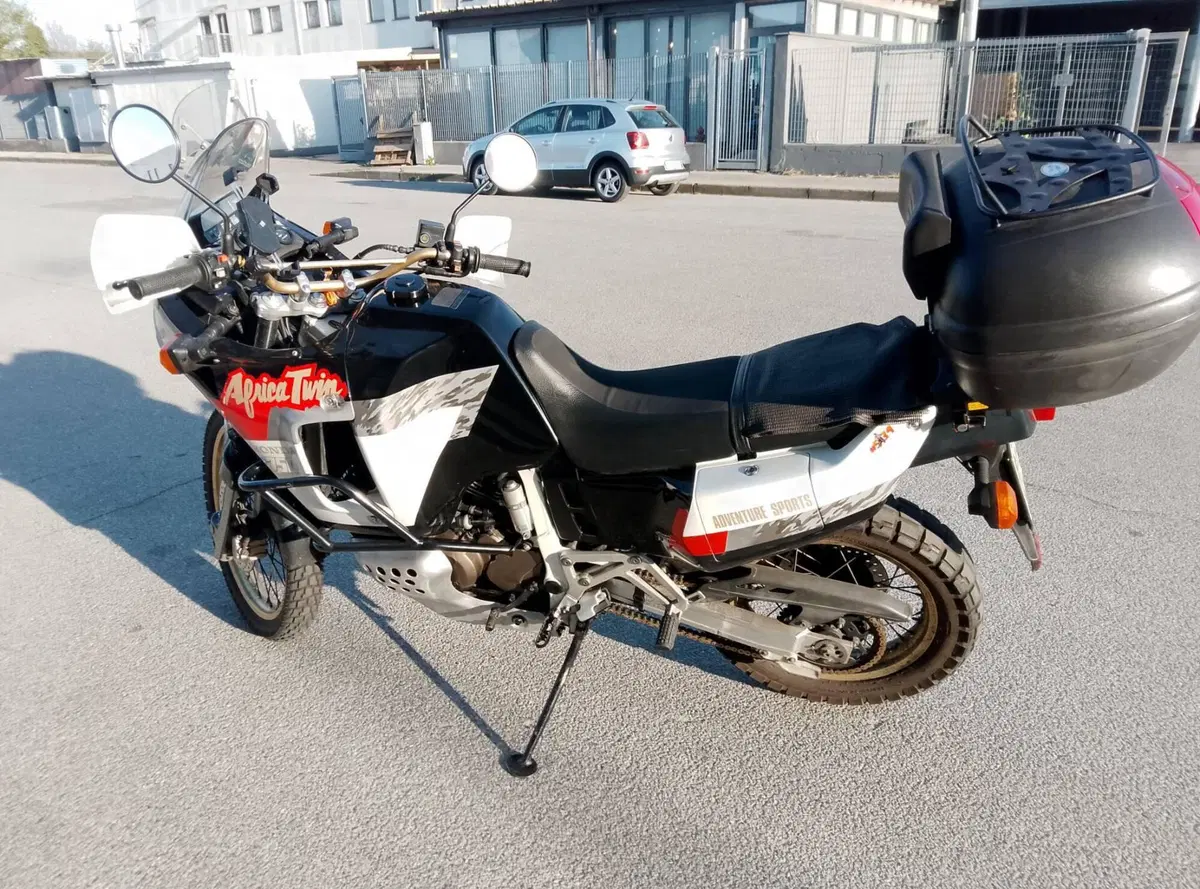 Honda Africa Twin XRV 750 (1992) (2)