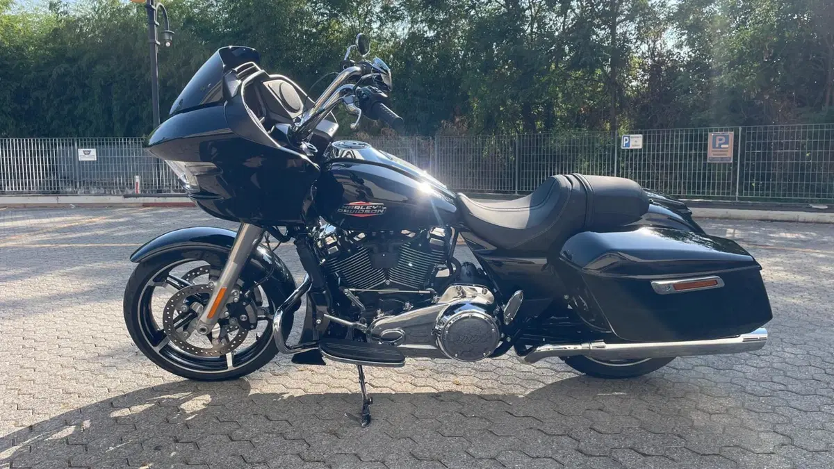 Harley-Davidson Road Glide (2024 - 26) (2)