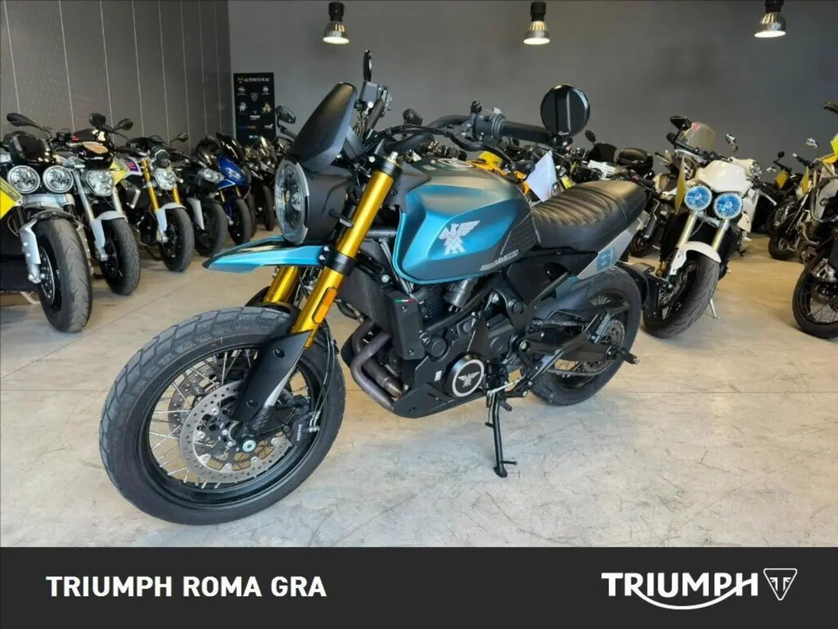 Moto Morini SEIEMMEZZO SCR (2022 - 26) (2)