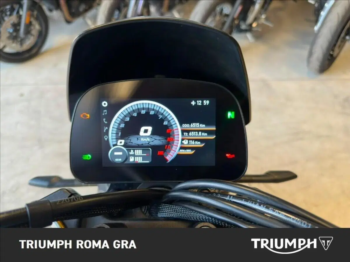 Moto Morini SEIEMMEZZO SCR (2022 - 26) (4)