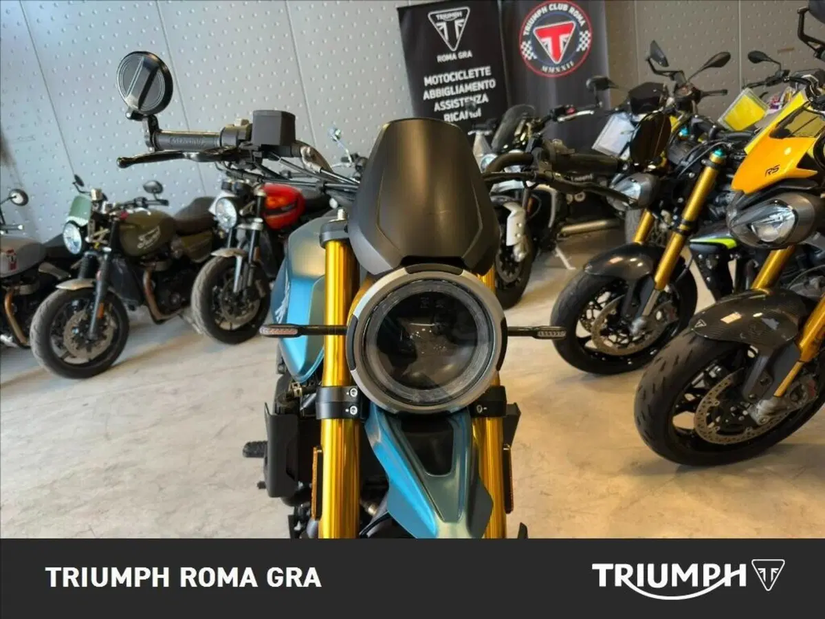Moto Morini SEIEMMEZZO SCR (2022 - 26) (15)