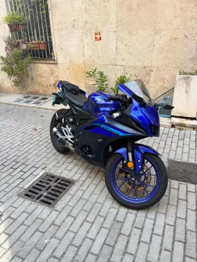 Yamaha YZF R125 (2023 - 26) usata