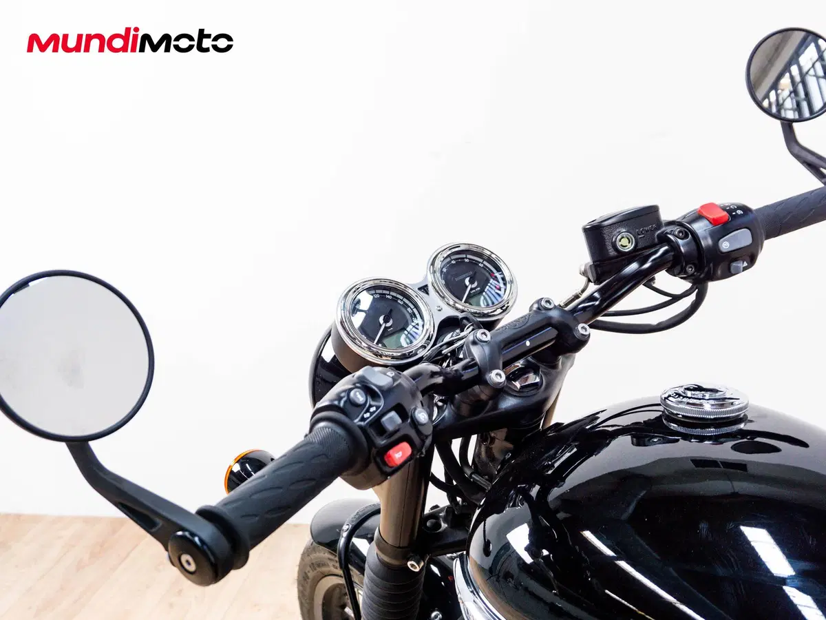 Triumph Bonneville T120 Black (2026) (11)