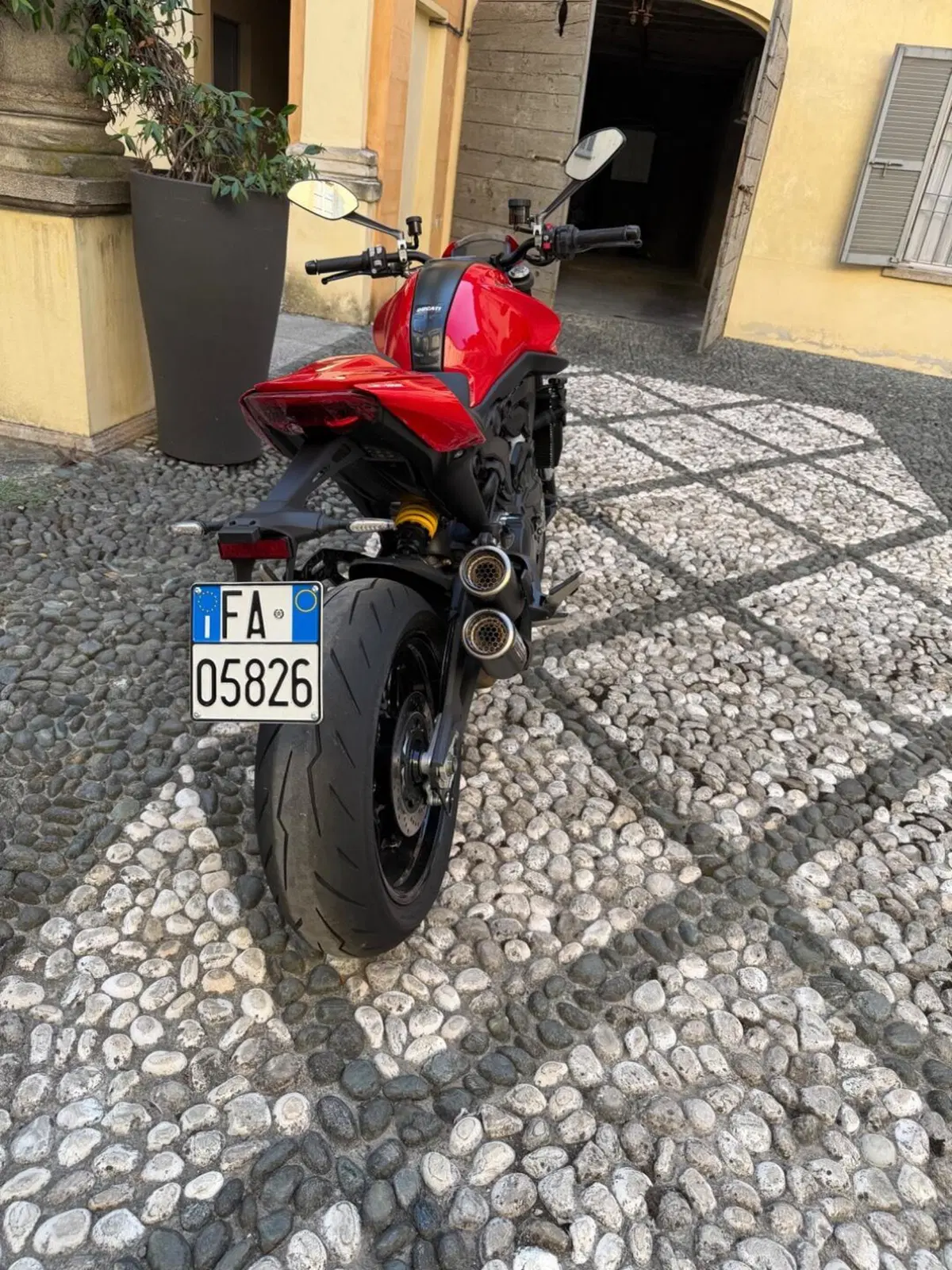 Ducati Monster 937 (2021 - 25) (4)