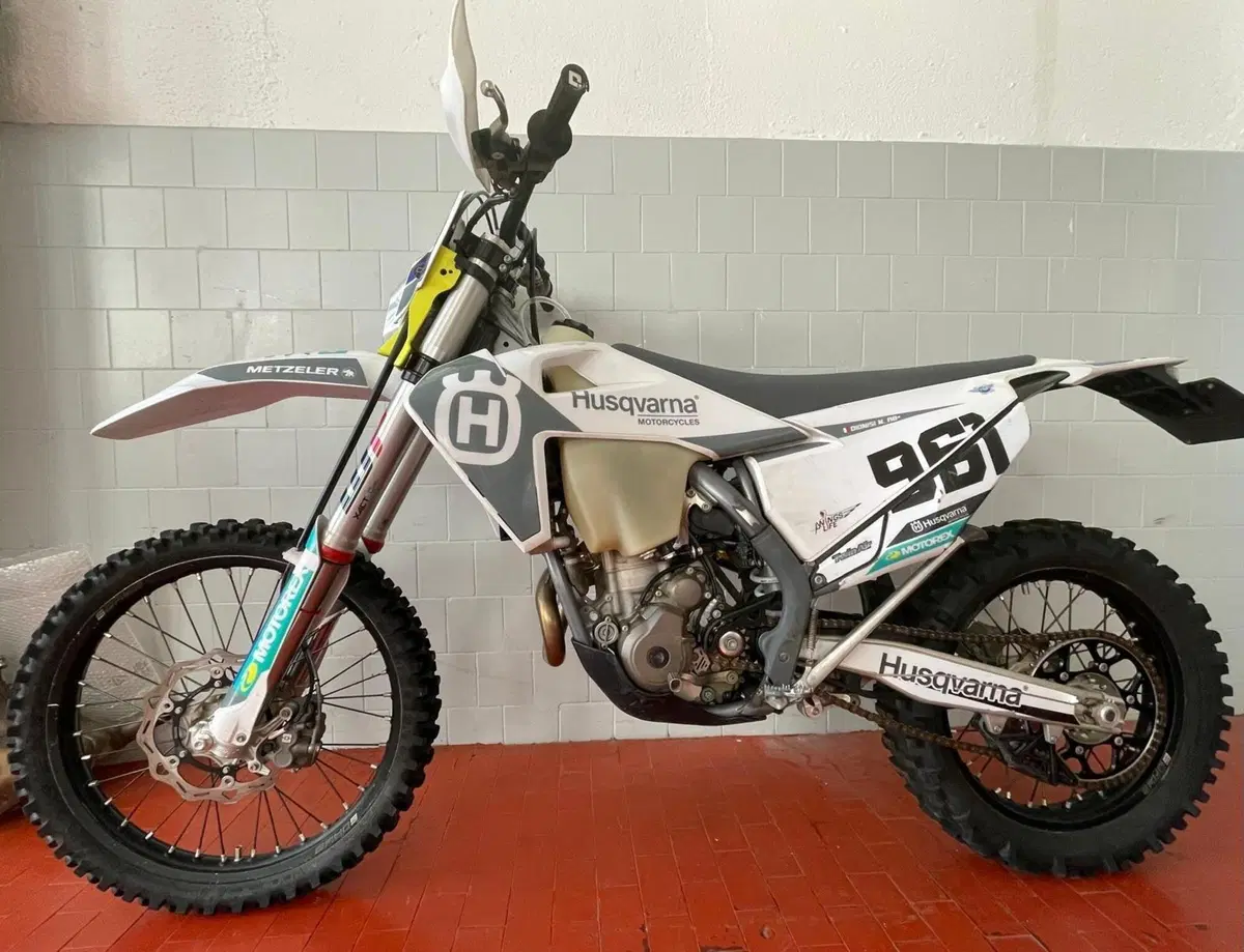 Husqvarna FE 350 (2023)