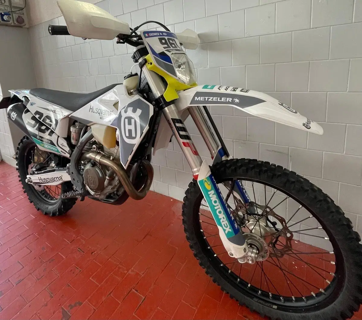 Husqvarna FE 350 (2023) (4)