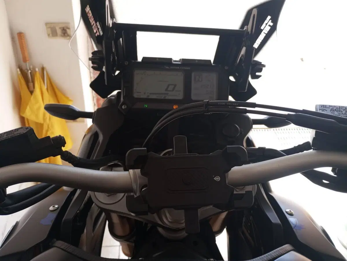 Yamaha XT1200Z Super Ténéré ABS (2017 - 20) (9)