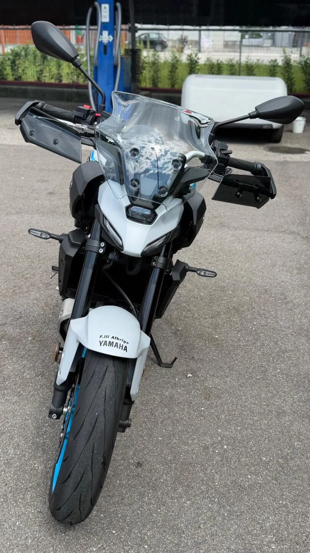 Yamaha MT-07 Y-AMT (2025 - 26) (3)