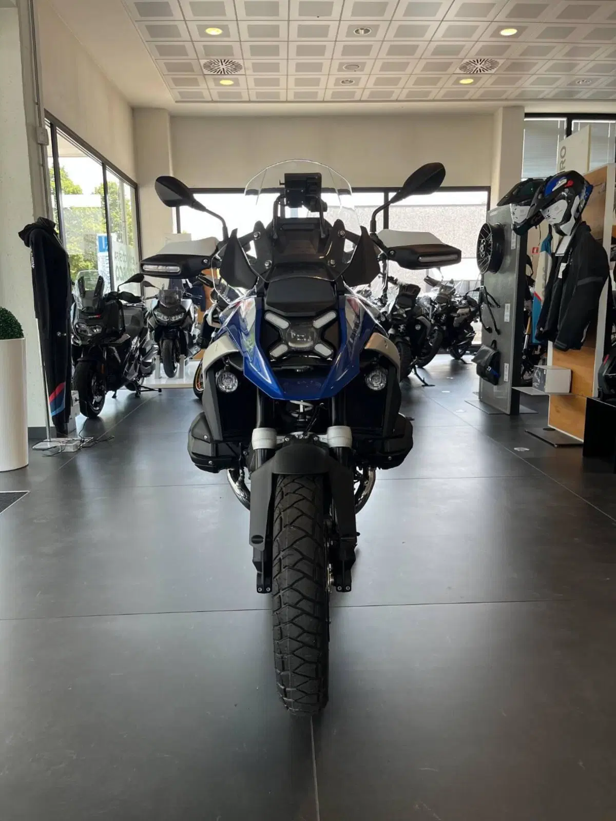 Bmw R 1300 GS Trophy (2023 - 26) (5)