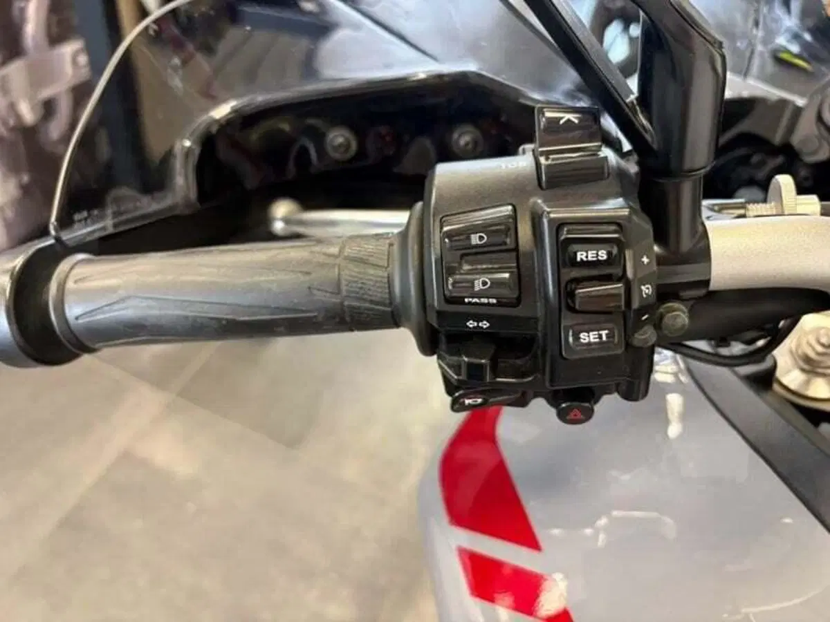 Yamaha Tracer 900 GT (2018 - 20) (5)
