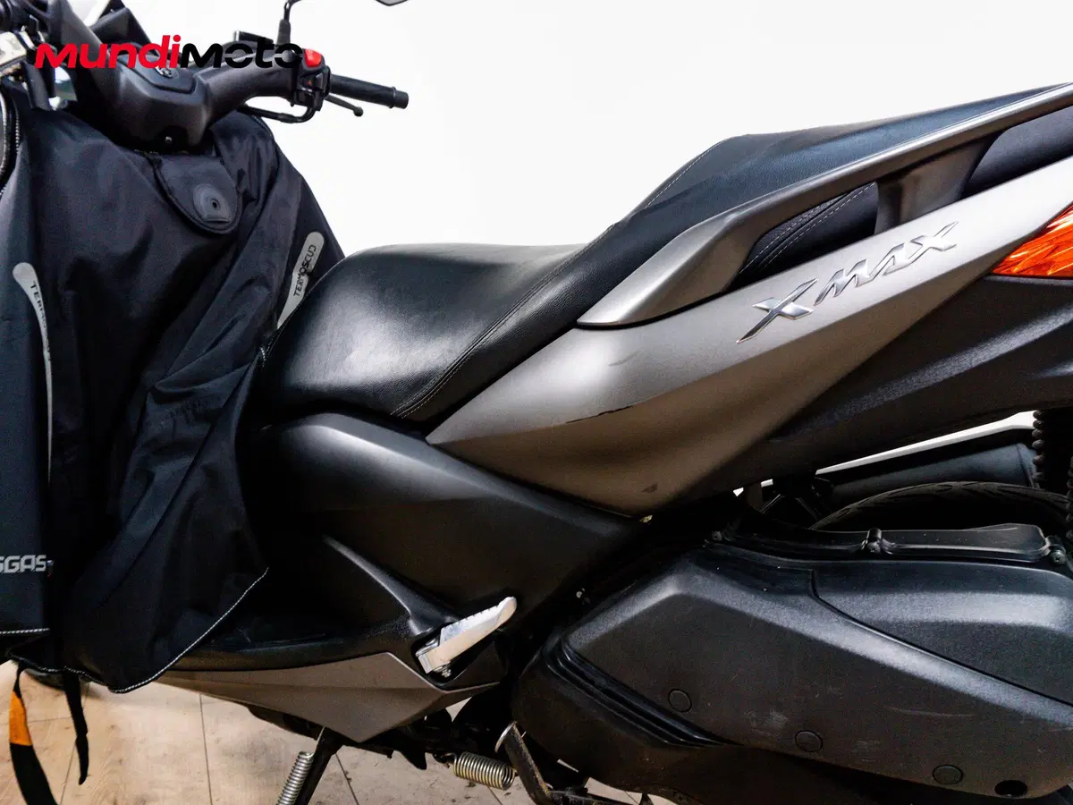 Yamaha X-Max 300 ABS (2017 - 20) (10)