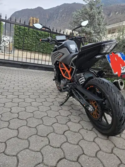 KTM 125 Duke (2021 - 23) usata