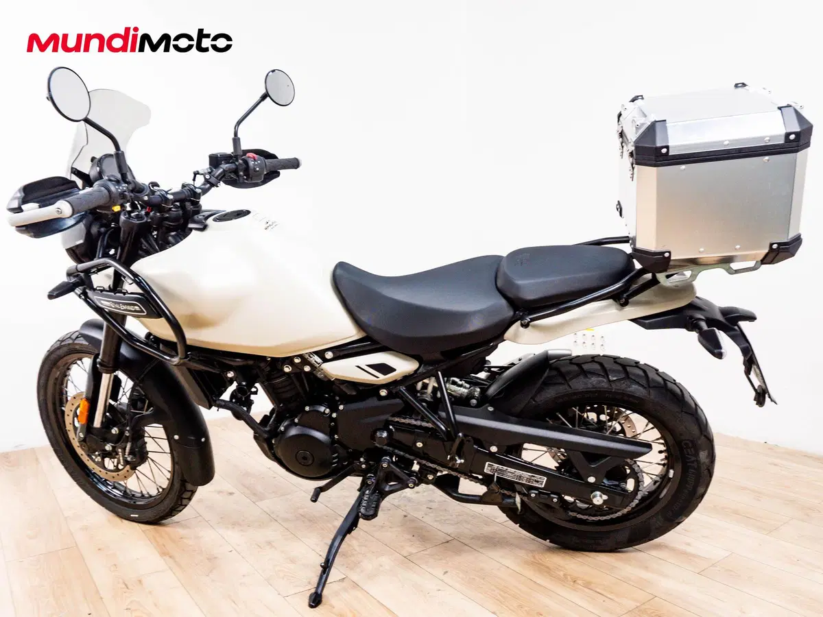 Royal Enfield Himalayan 450 (2024 - 26) (7)
