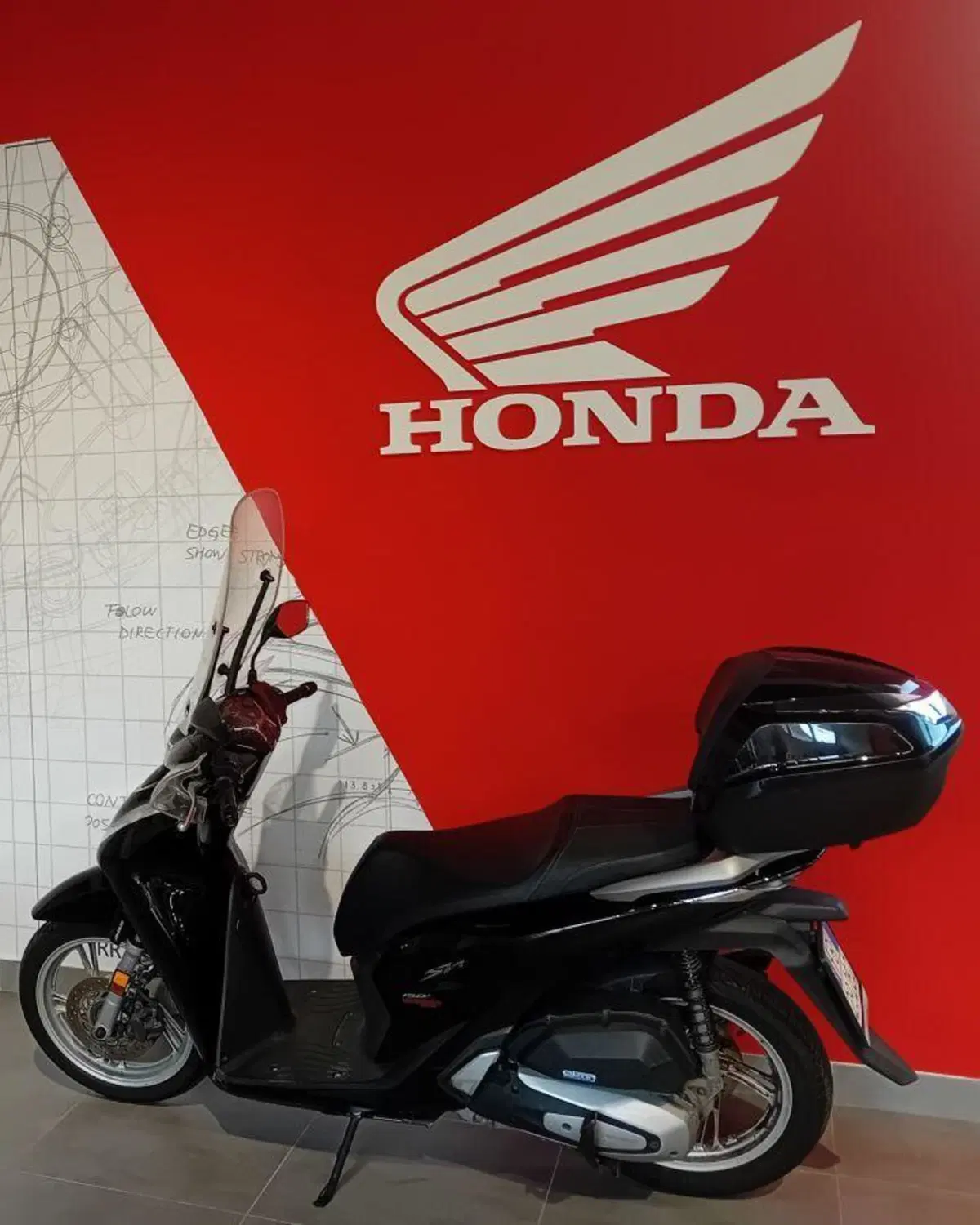 Honda SH 150i (2020 - 23) (2)