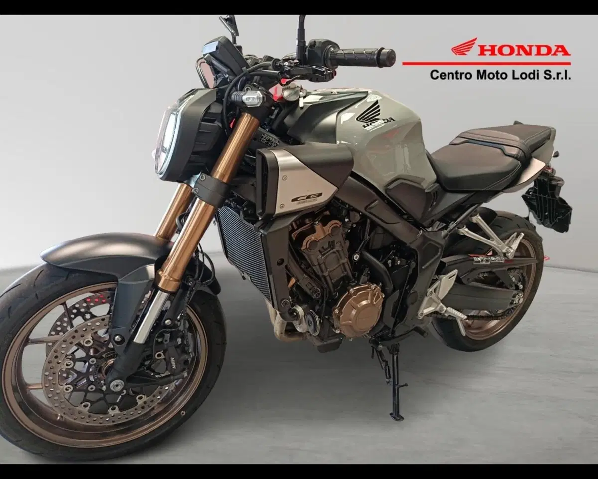 Honda CB 650 R (2024 - 25) (4)