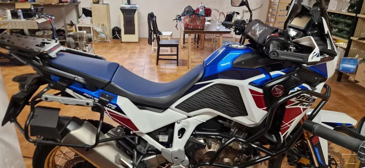 Honda Africa Twin CRF 1100L Adventure Sports Travel Edition (2022 - 23) (8)