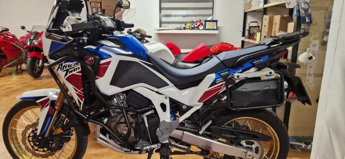 Honda Africa Twin CRF 1100L Adventure Sports Travel Edition (2022 - 23) (9)