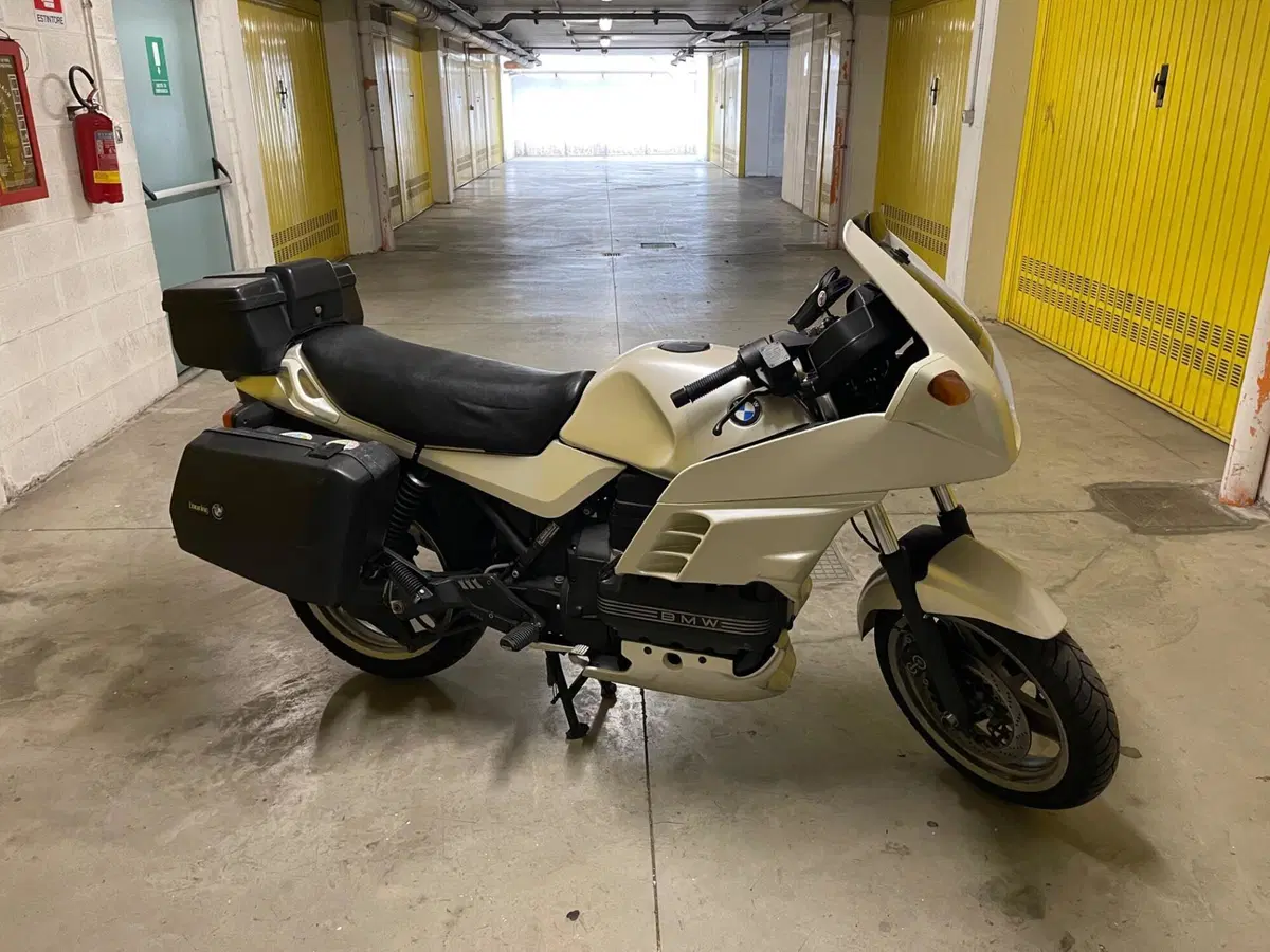 Bmw K 100 RS 16v. (2)