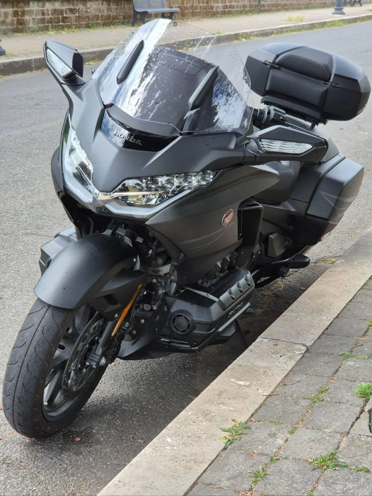 Honda GL 1800 Gold Wing 50° Anniversario (2025 - 26) (3)
