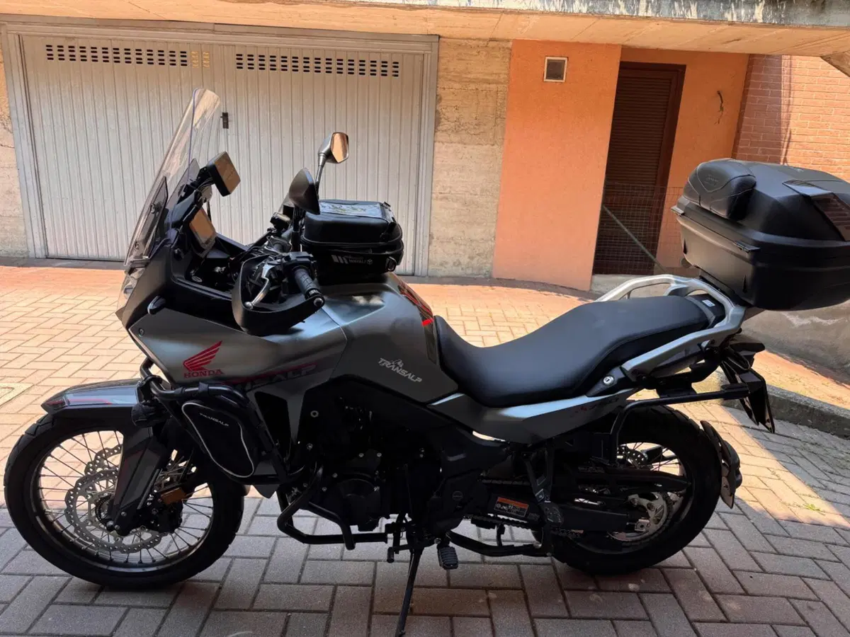 Honda Transalp XL750 (2023 - 24) (3)