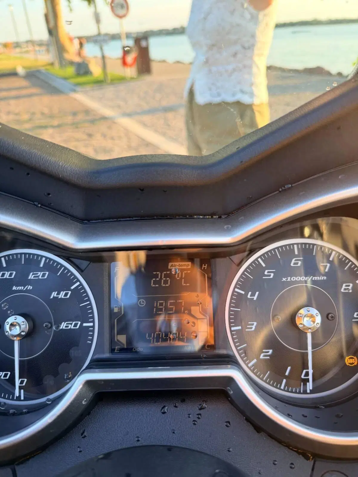 Yamaha X-Max 300 (2021 - 24) (3)