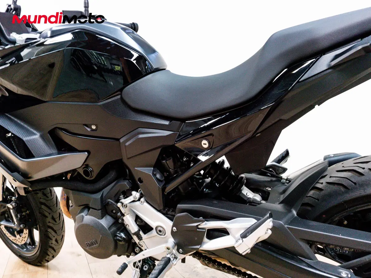 Bmw F 900 XR (2025 - 27) (10)
