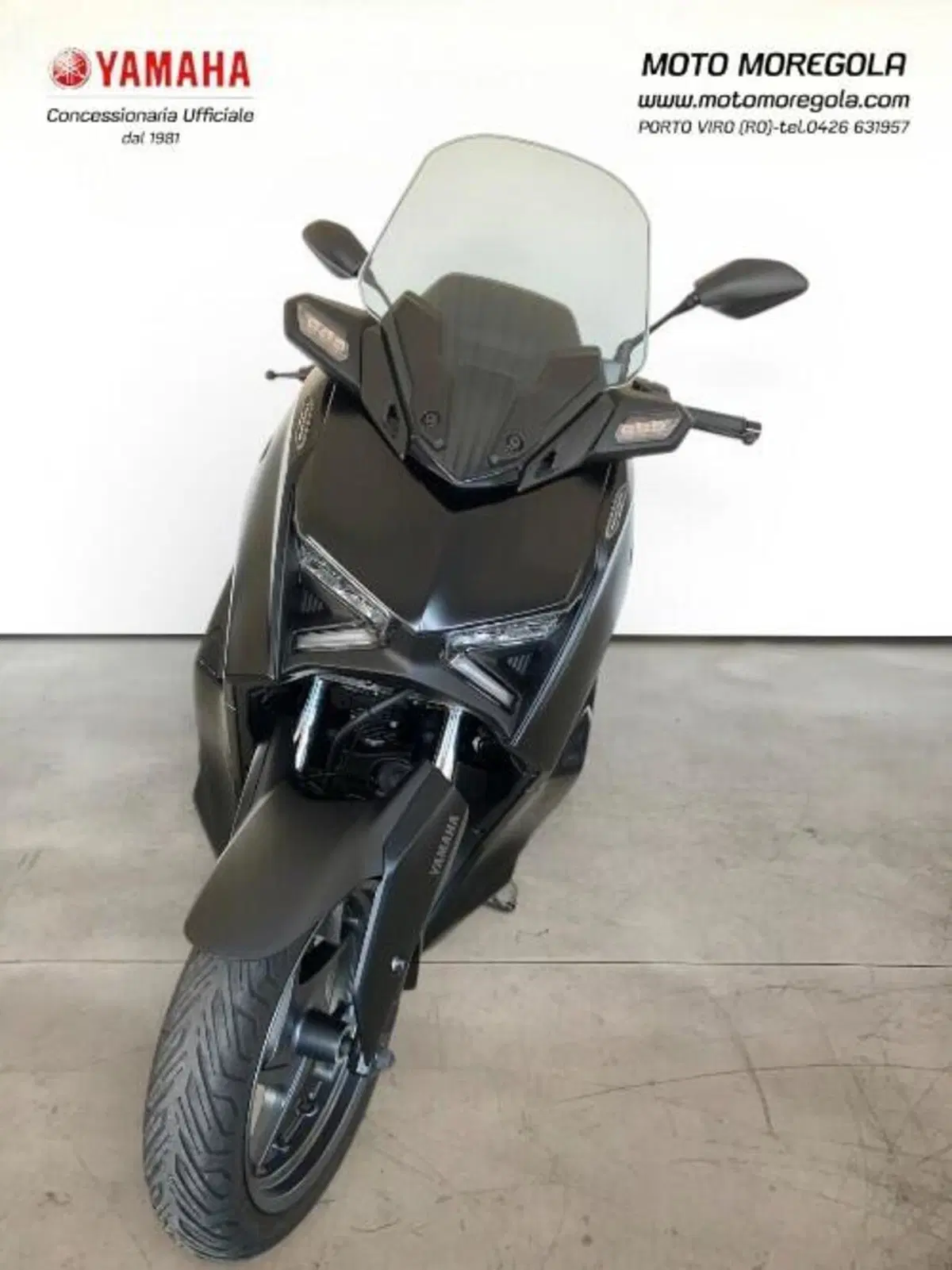 Yamaha X-Max 300 Tech Max (2021 - 24) (2)