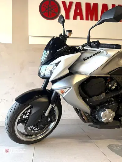 Kawasaki Z 1000 (2010 - 13) usata