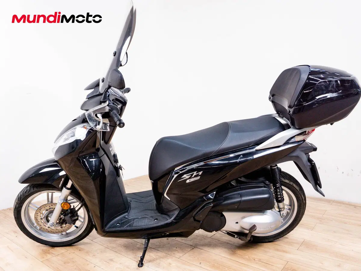 Honda SH 300 i ABS (2011 - 13) (6)