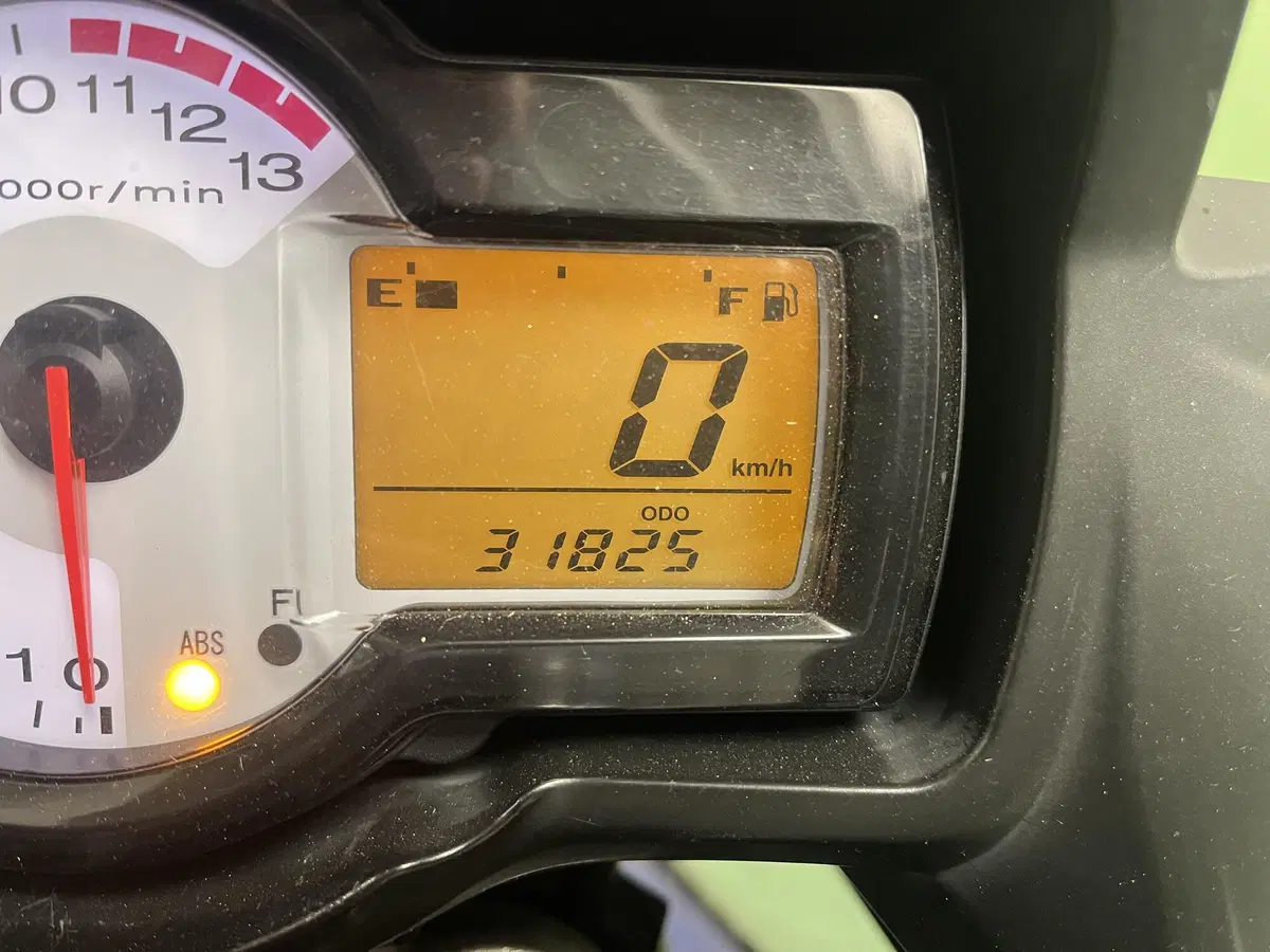 Kawasaki Versys 650 ABS (2010 - 14) (6)