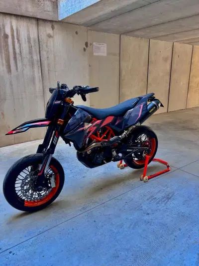KTM 690 SMC (2008- 11) usata