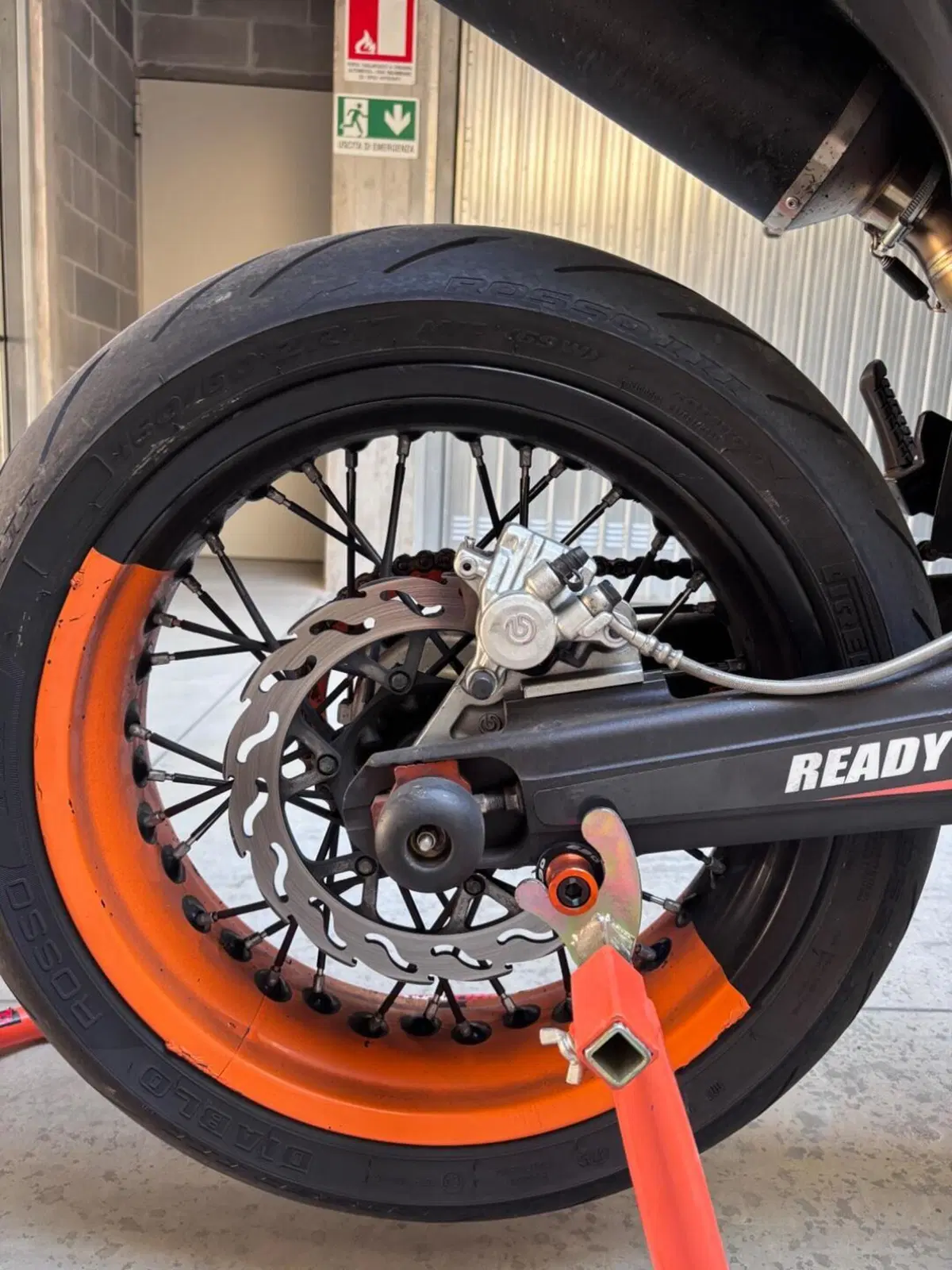 KTM 690 SMC (2008- 11) (6)