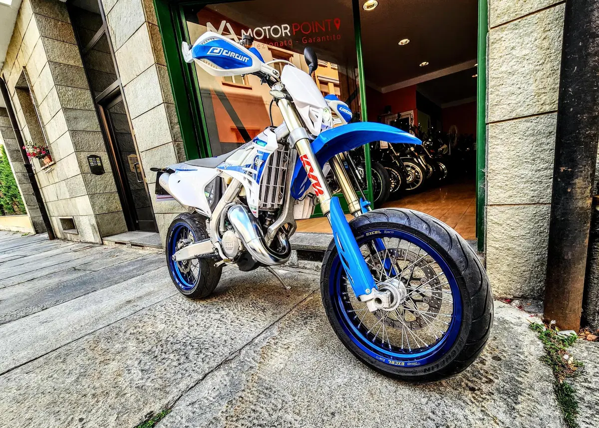Tm Moto SMR 125 Fi 2T (2024) (8)