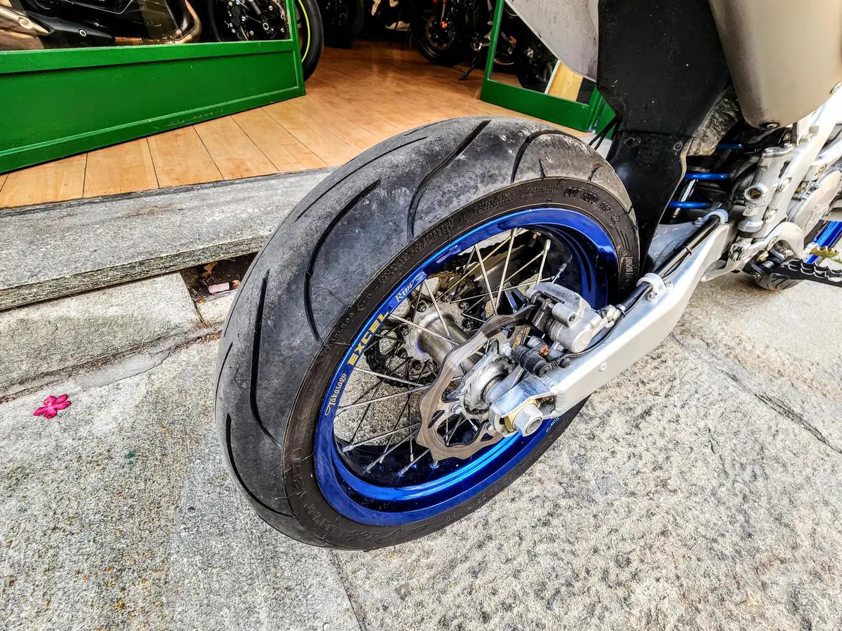 Tm Moto SMR 125 Fi 2T (2024) (15)