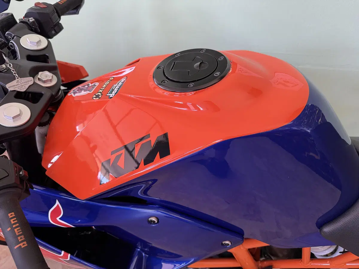 KTM RC 390 ABS (2015 - 16) (9)