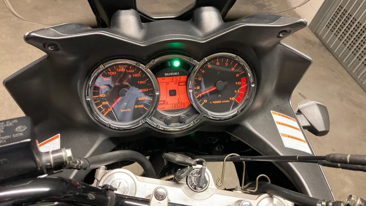 Suzuki V-Strom 1000 (2006 - 16) (8)