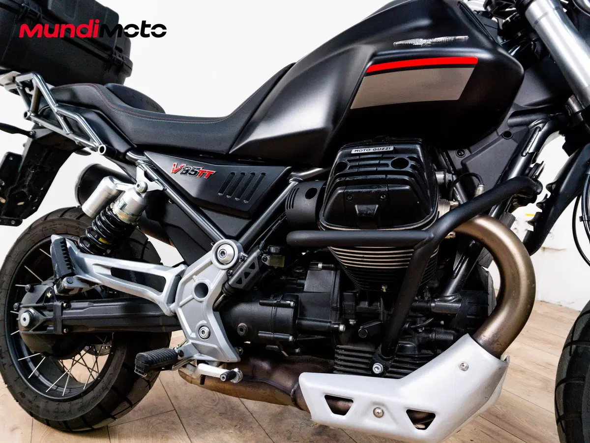 Moto Guzzi V85 TT (2019 - 20) (5)