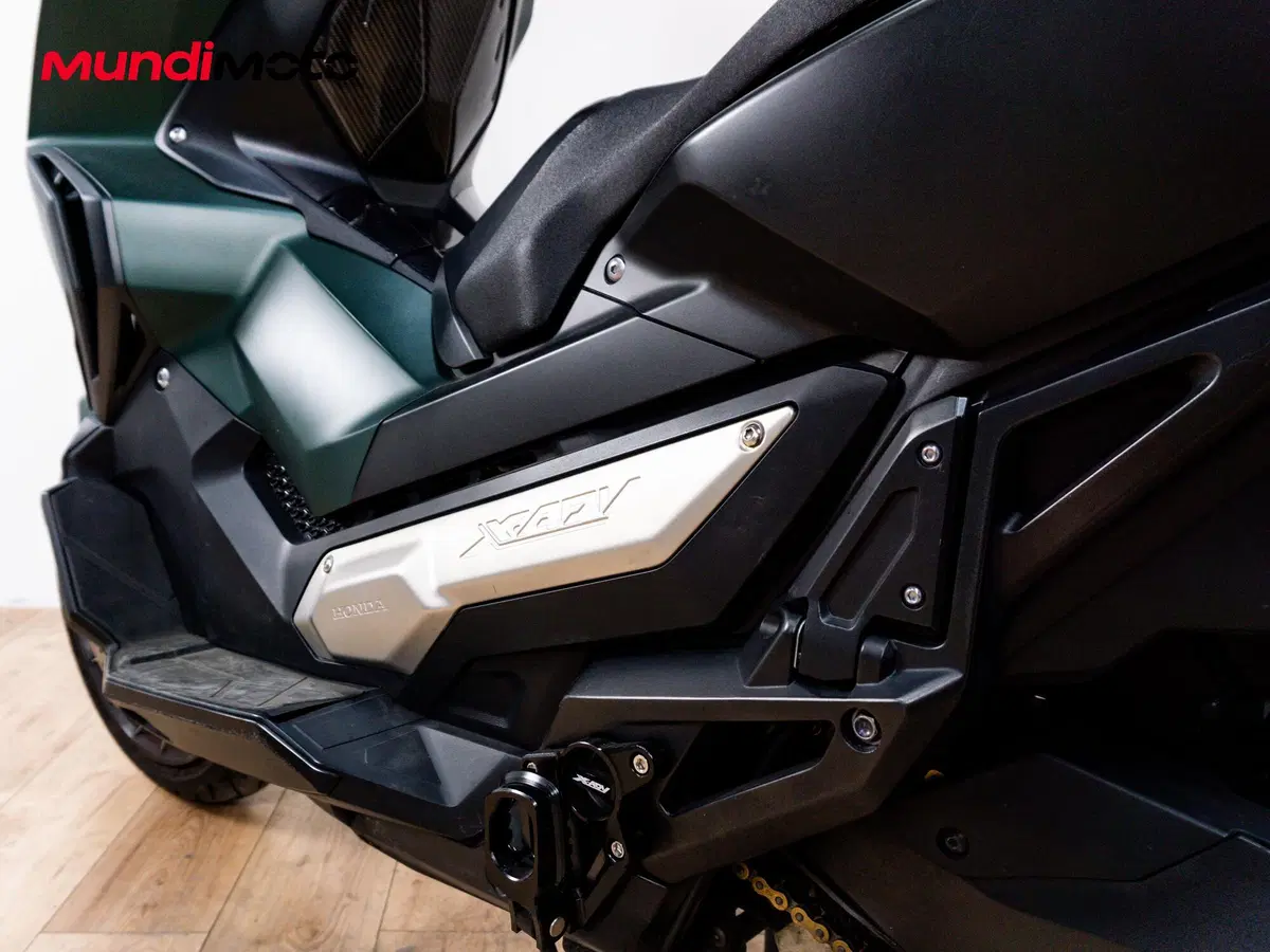 Honda X-ADV 750 (2017) (10)