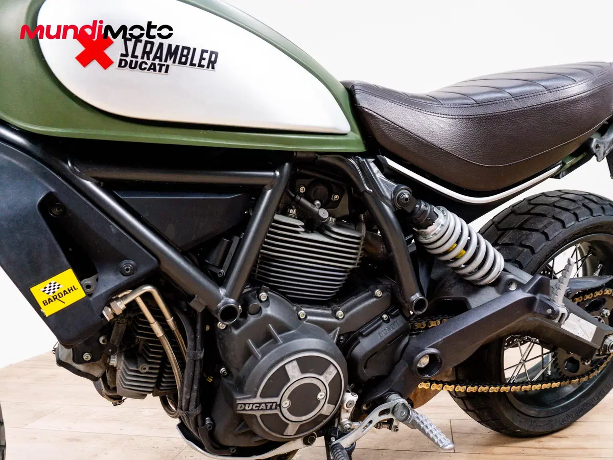 Ducati Scrambler 800 Urban Motard (2022) (9)