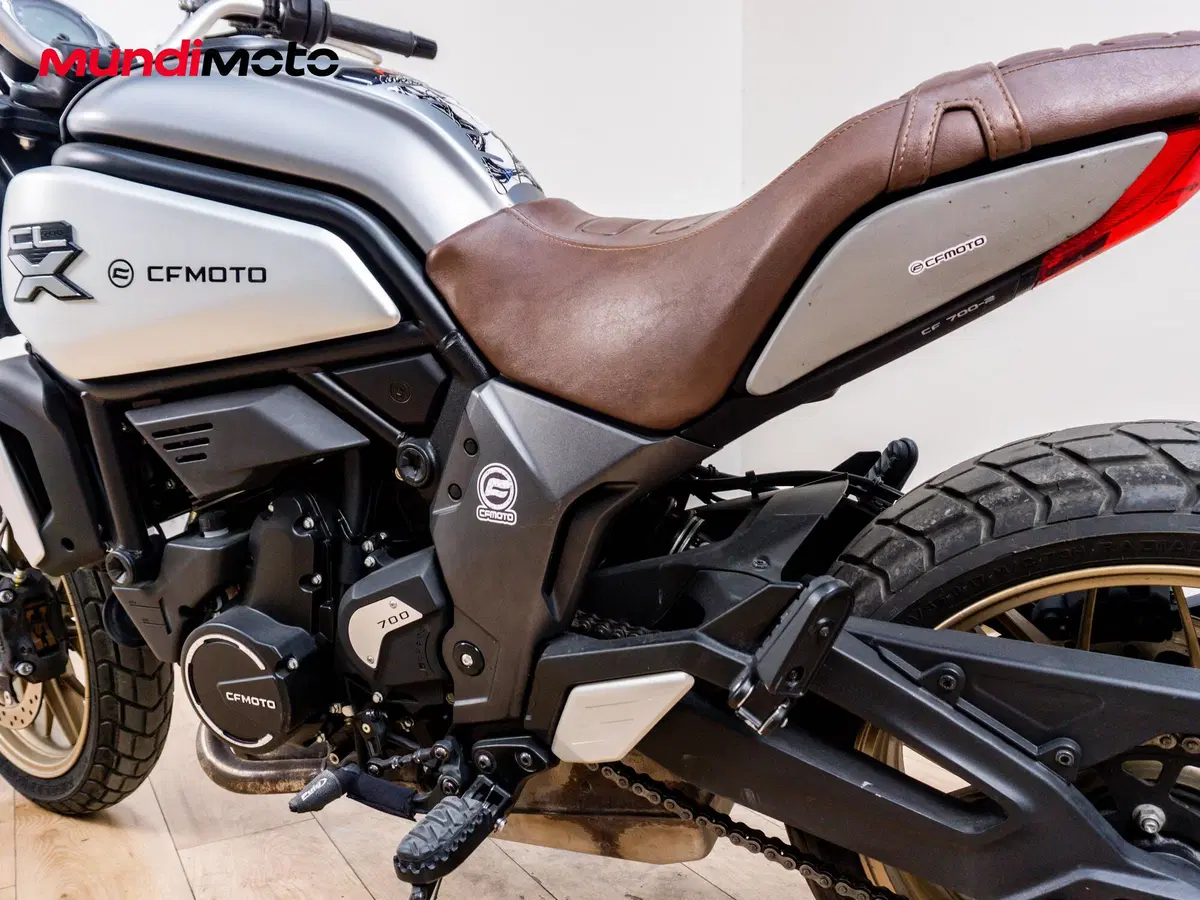 CFMOTO 700CL-X Heritage (2021 - 26) (10)