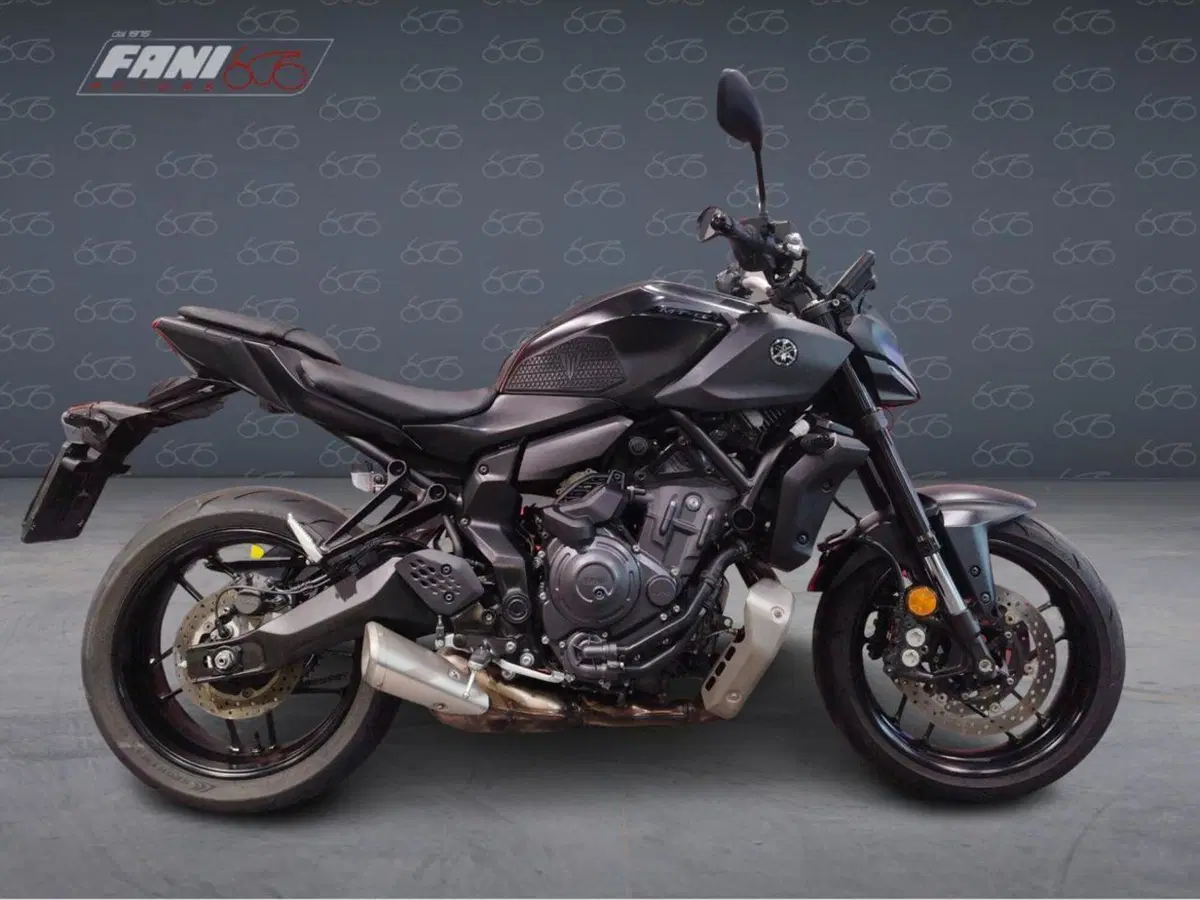 Yamaha MT-07 Y-AMT (2025 - 26)