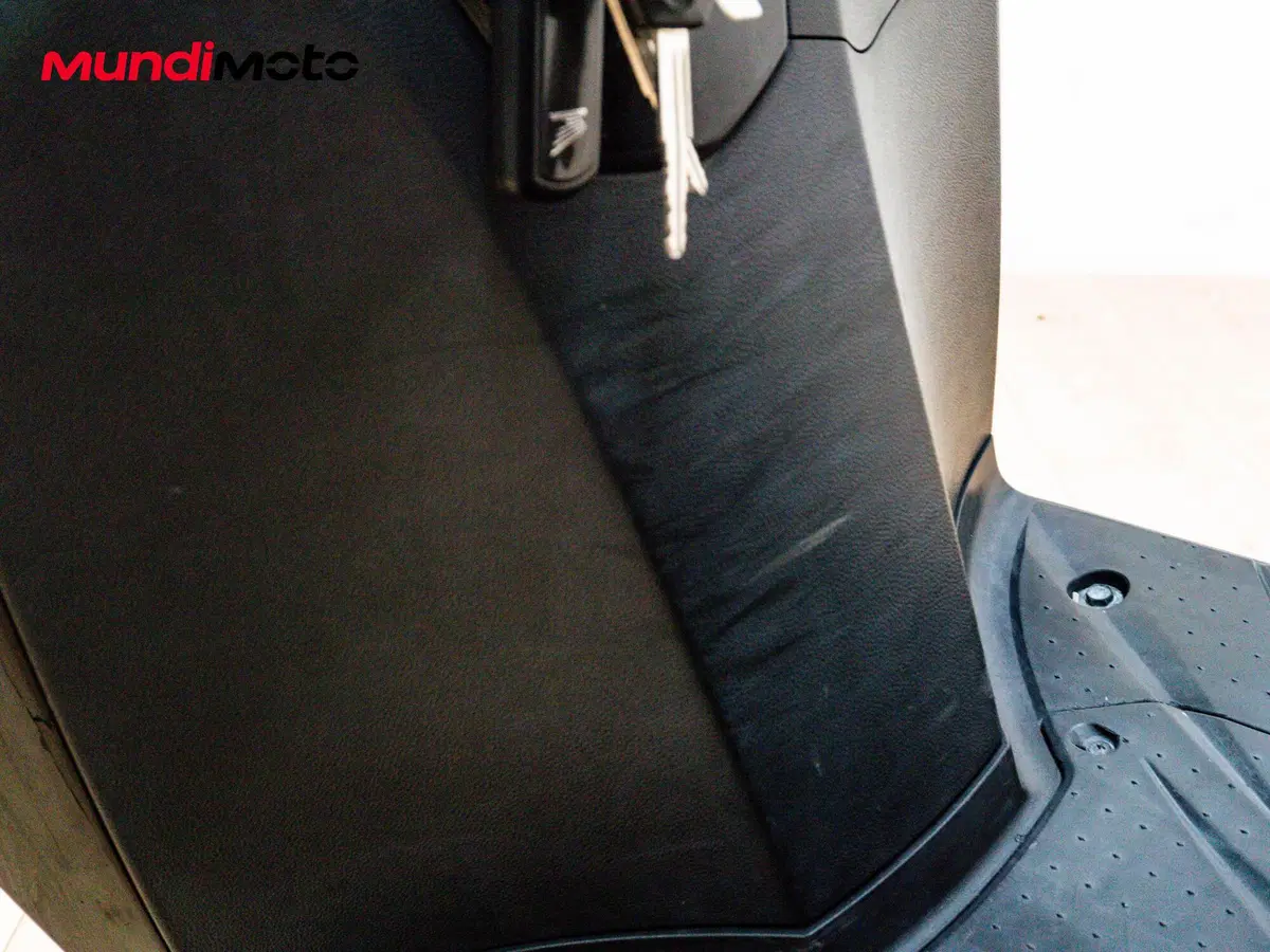 Honda SH 300 i ABS (2011 - 13) (22)