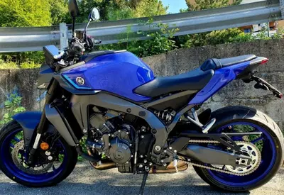 Yamaha MT-09 Y-AMT (2024 - 26) usata