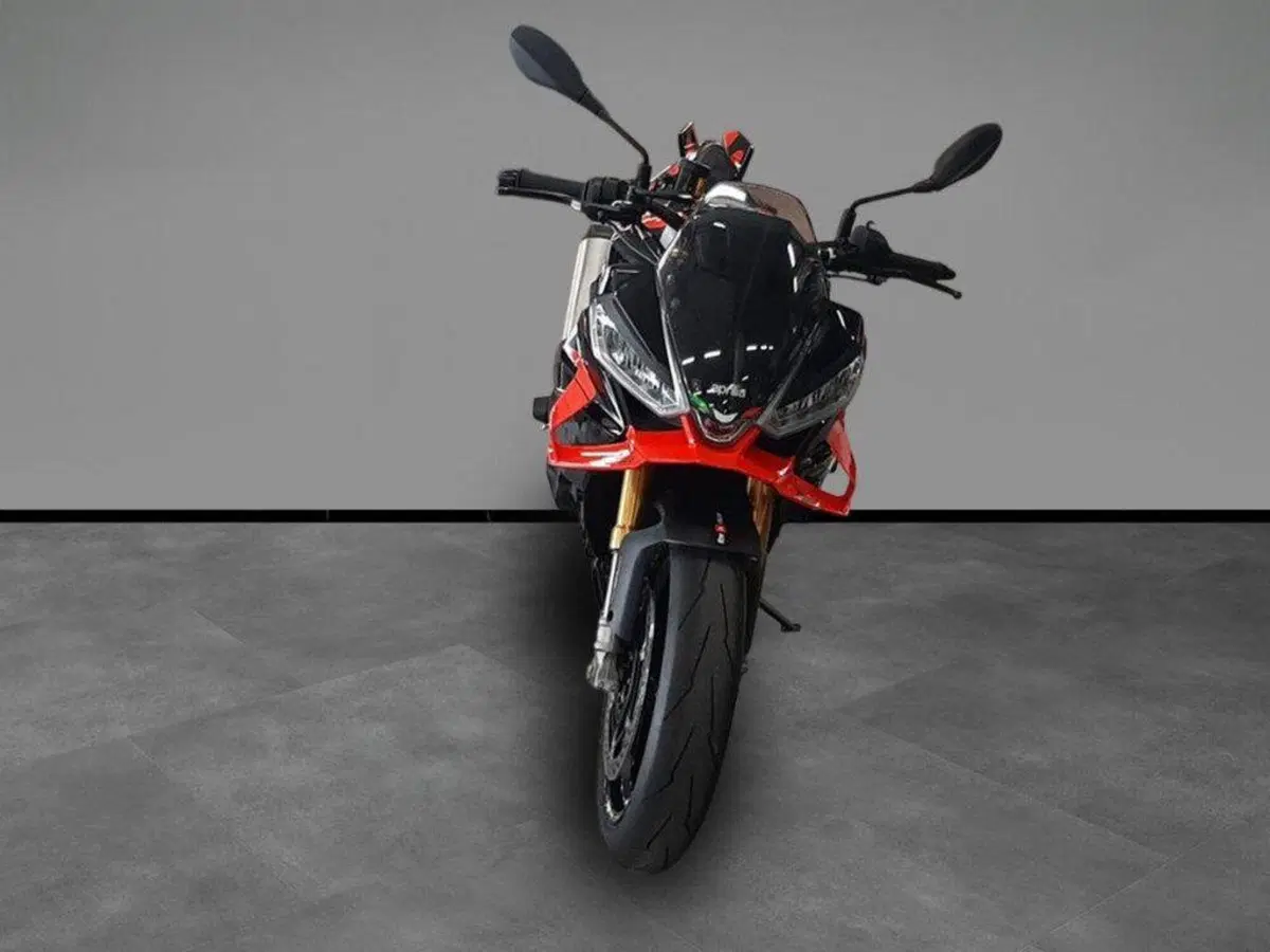 Aprilia Tuono V4 Factory (2025 - 26) (3)