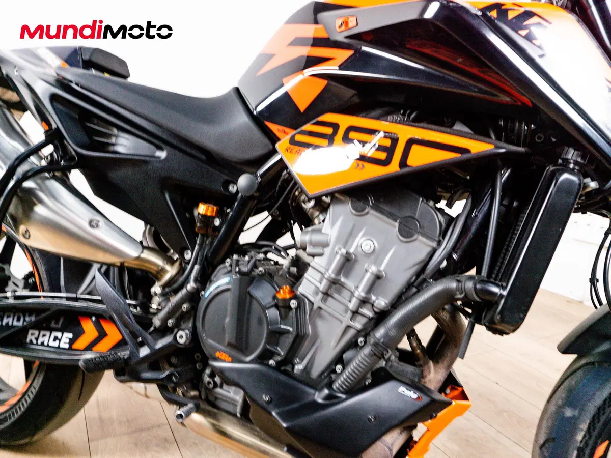 KTM 890 Duke (2021 - 23) (5)