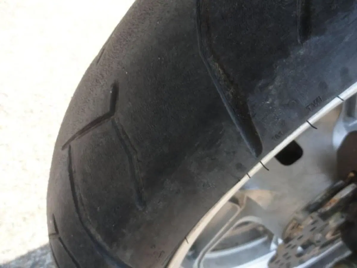 Kawasaki ER-6N (2006 - 09) (9)