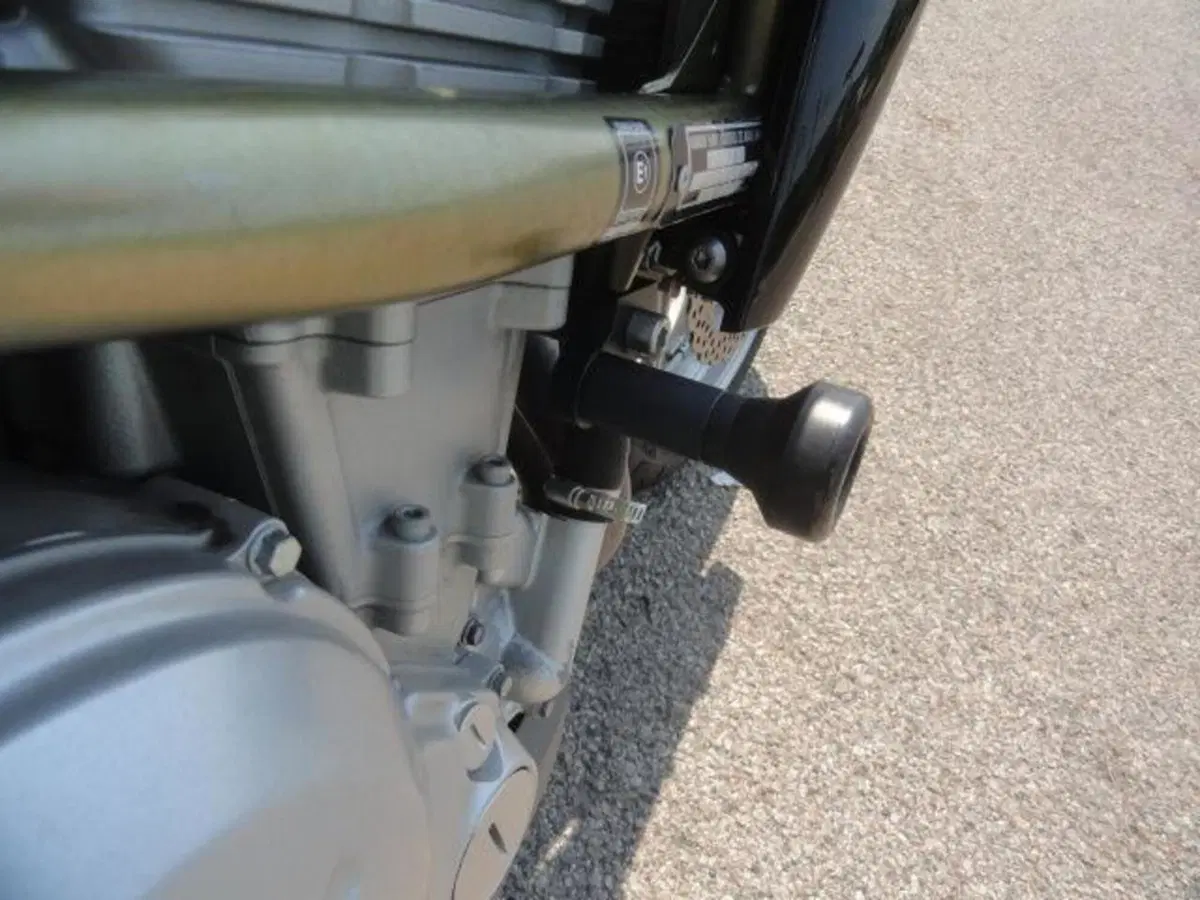 Kawasaki ER-6N (2006 - 09) (11)